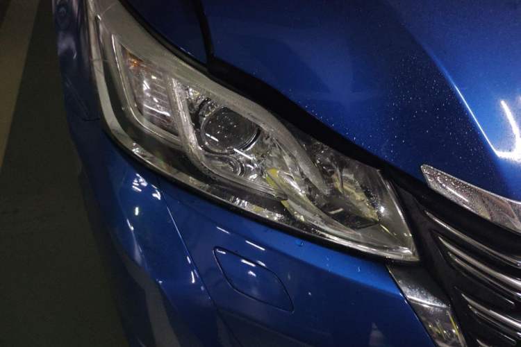 Used Toyota Crown 2017 2.0T Sport Edition Right Front Headlight