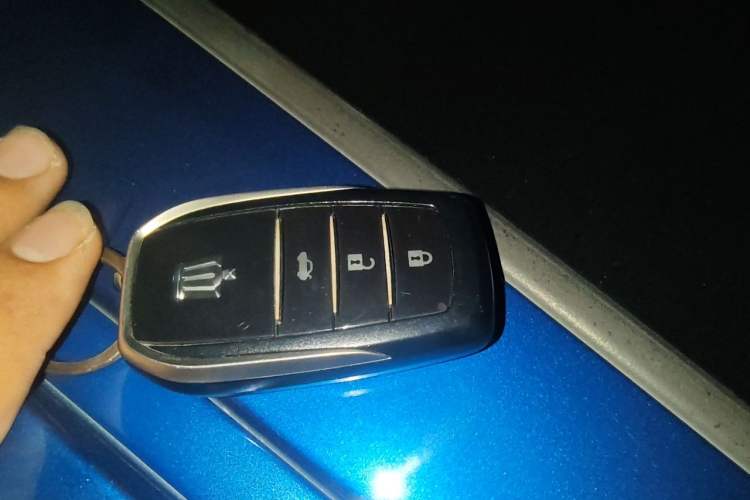 Used Toyota Crown 2017 2.0T Sport Edition Vehicle Key