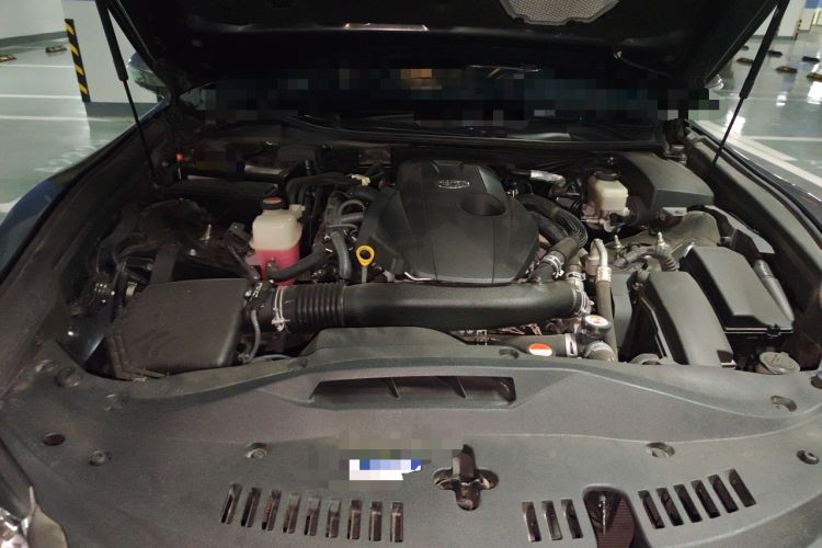 Used Toyota Crown 2017 2.0T Sport Edition Engine Bay