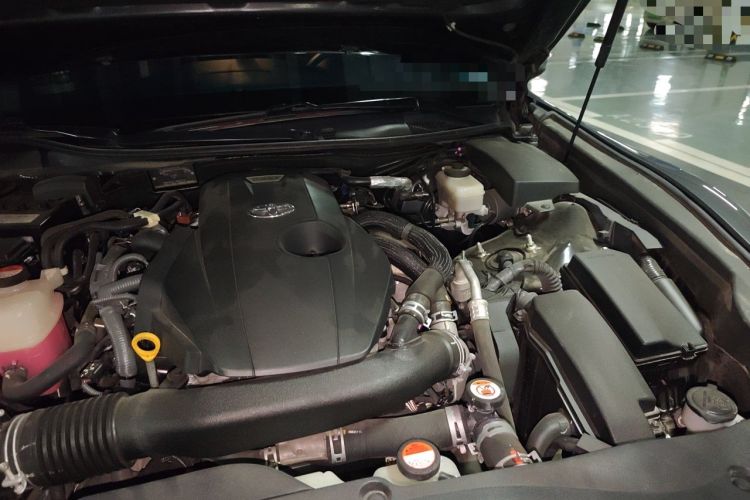 Used Toyota Crown 2017 2.0T Sport Edition Engine Bay Left