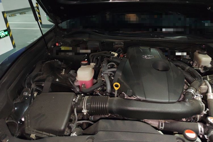 Used Toyota Crown 2017 2.0T Sport Edition Engine Bay Right