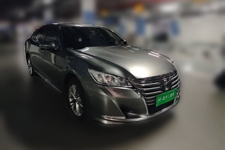 Used Toyota Crown 2017 2.0T Sport Edition Front Right 45 Deg