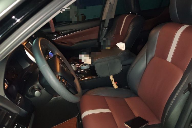 Used Toyota Crown 2017 2.0T Sport Edition Left Front Seat
