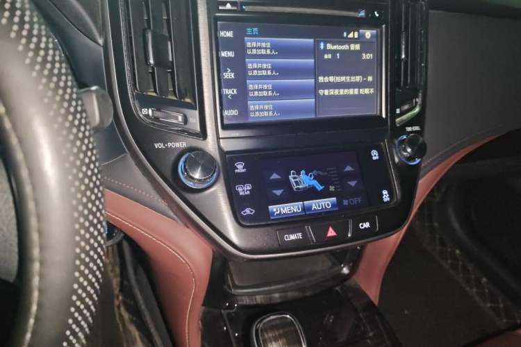 Used Toyota Crown 2017 2.0T Sport Edition Audio And AC Panel