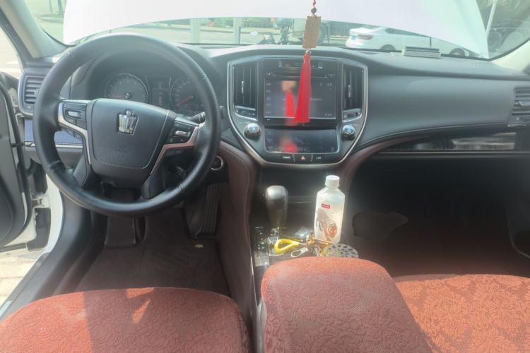 Used Toyota Crown 2017 2.0T Sport Edition Center Console
