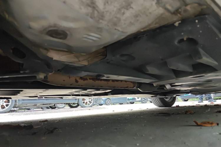 Used Toyota Crown 2017 2.0T Sport Edition Chassis Front Left