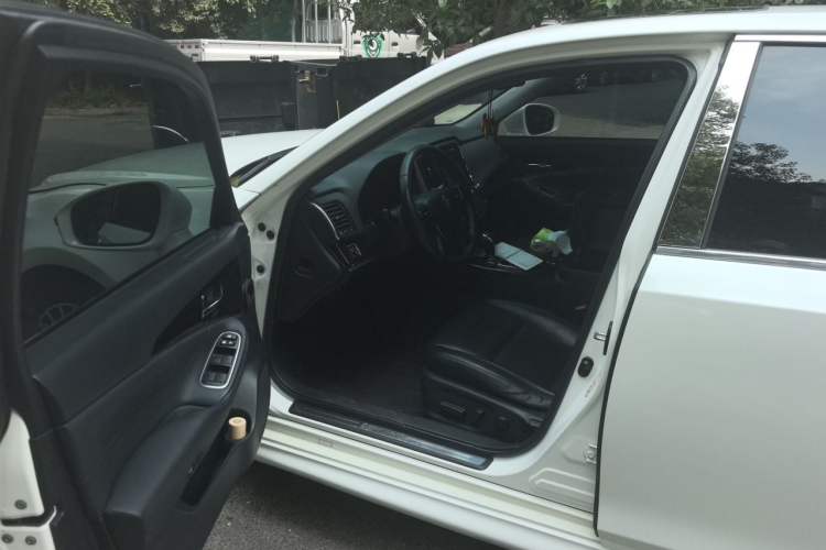 Used Toyota Crown 2017 2.0T Sport Edition Driver Seat