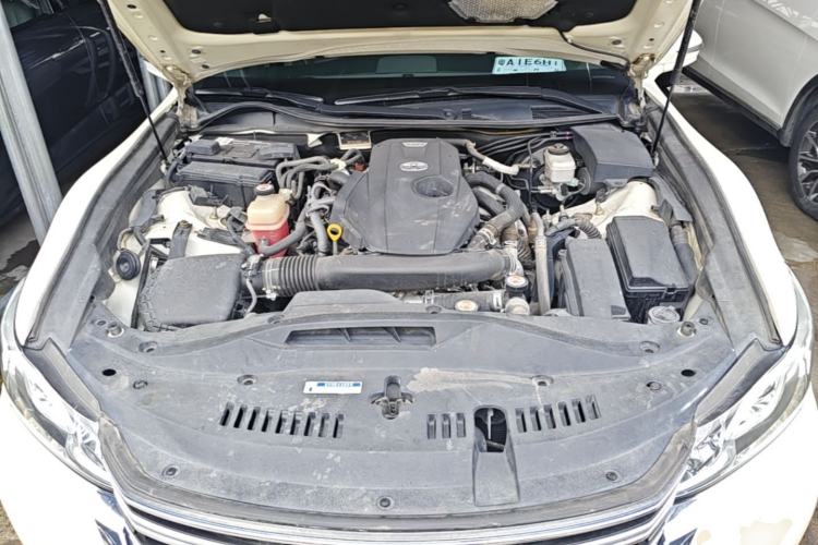 Used Toyota Crown 2017 2.0T Sport Edition Engine Bay