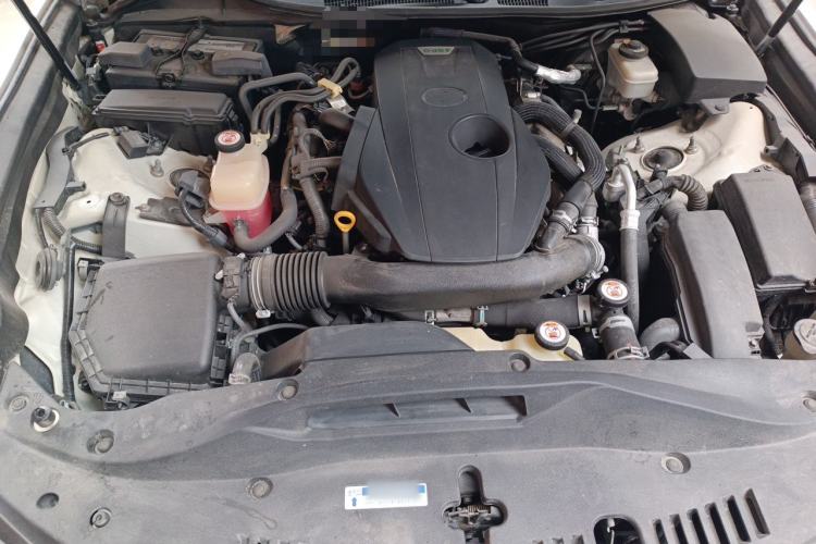 Used Toyota Crown 2017 2.0T Sport Edition Engine Bay