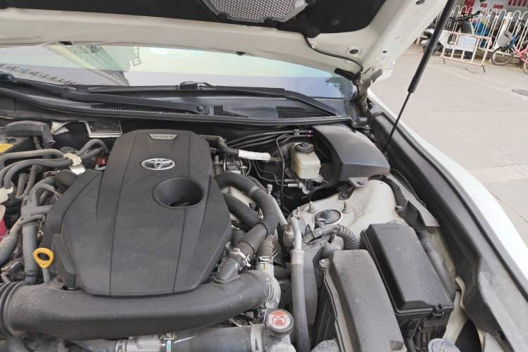 Used Toyota Crown 2017 2.0T Sport Edition Engine Bay Left