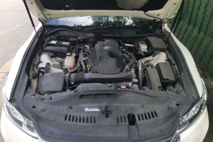 Used Toyota Crown 2017 2.0T Sport Edition Engine Bay
