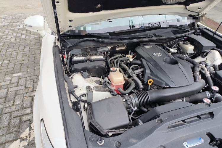 Used Toyota Crown 2017 2.0T Sport Edition Engine Bay Right