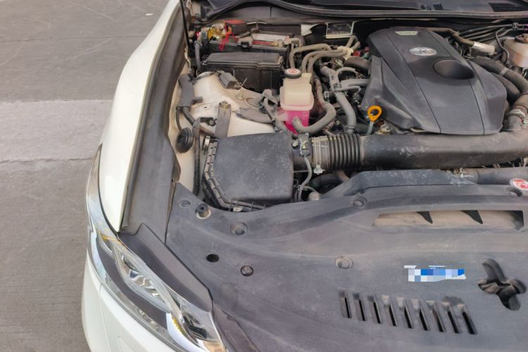 Used Toyota Crown 2017 2.0T Sport Edition Engine Bay Right