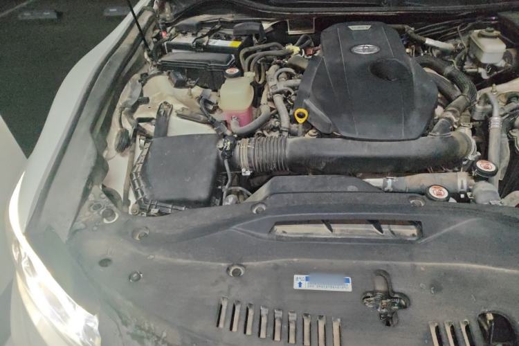 Used Toyota Crown 2017 2.0T Sport Edition Engine Bay Right