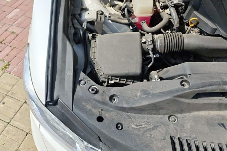Used Toyota Crown 2017 2.0T Sport Edition Engine Bay Right