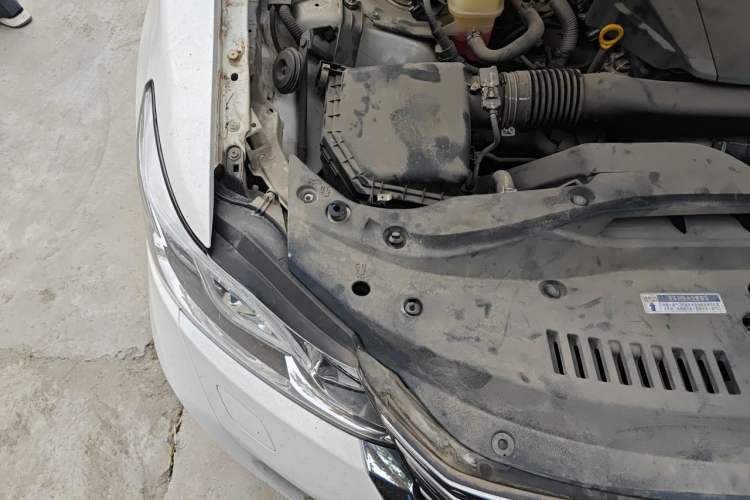 Used Toyota Crown 2017 2.0T Sport Edition Engine Bay Right