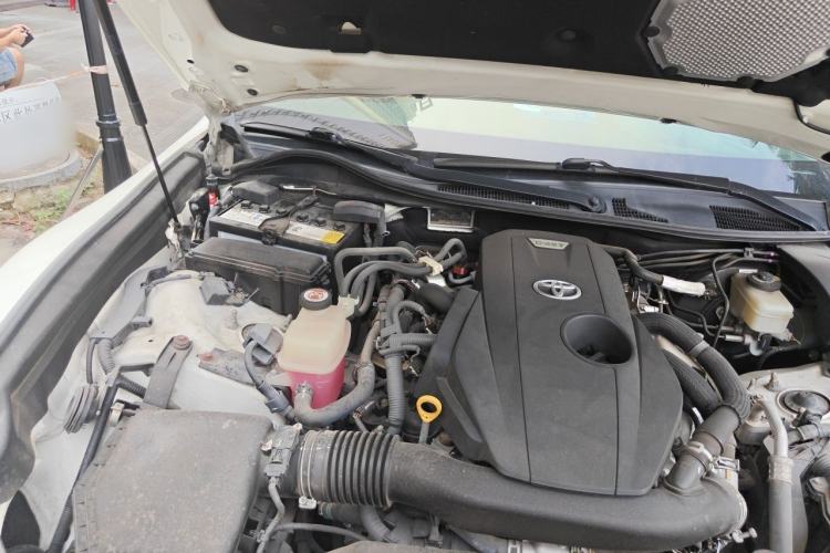 Used Toyota Crown 2017 2.0T Sport Edition Engine Bay Right