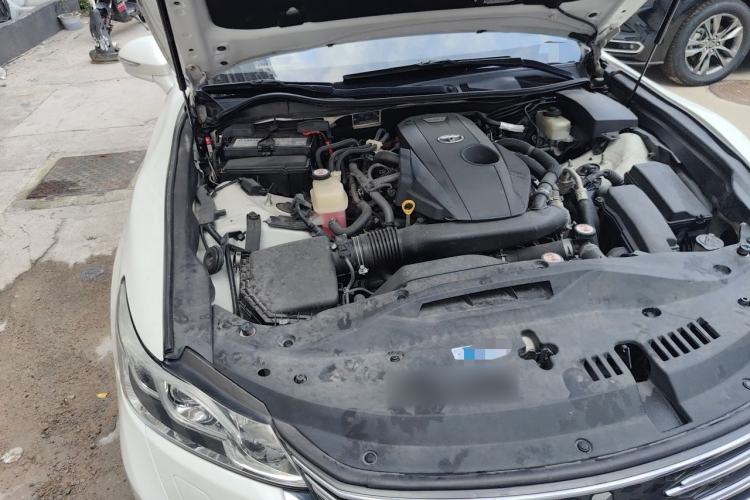 Used Toyota Crown 2017 2.0T Sport Edition Engine Bay Right