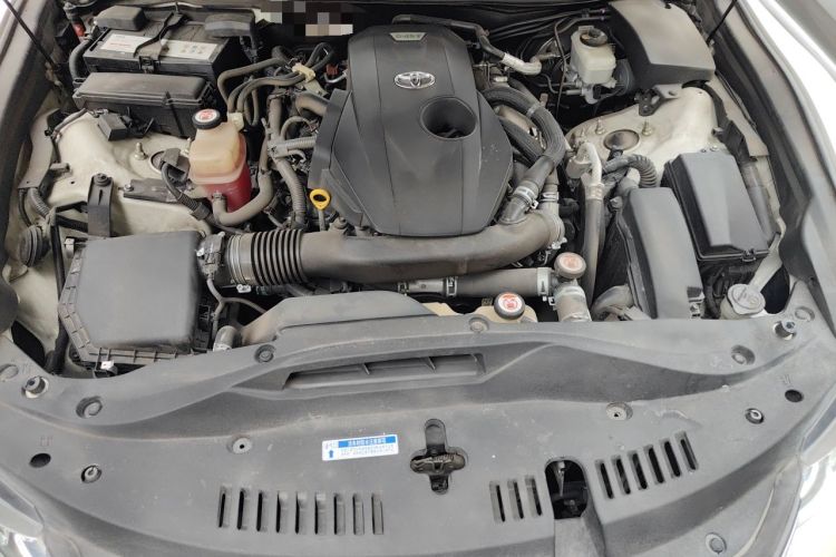 Used Toyota Crown 2017 2.0T Sport Edition Engine Bay