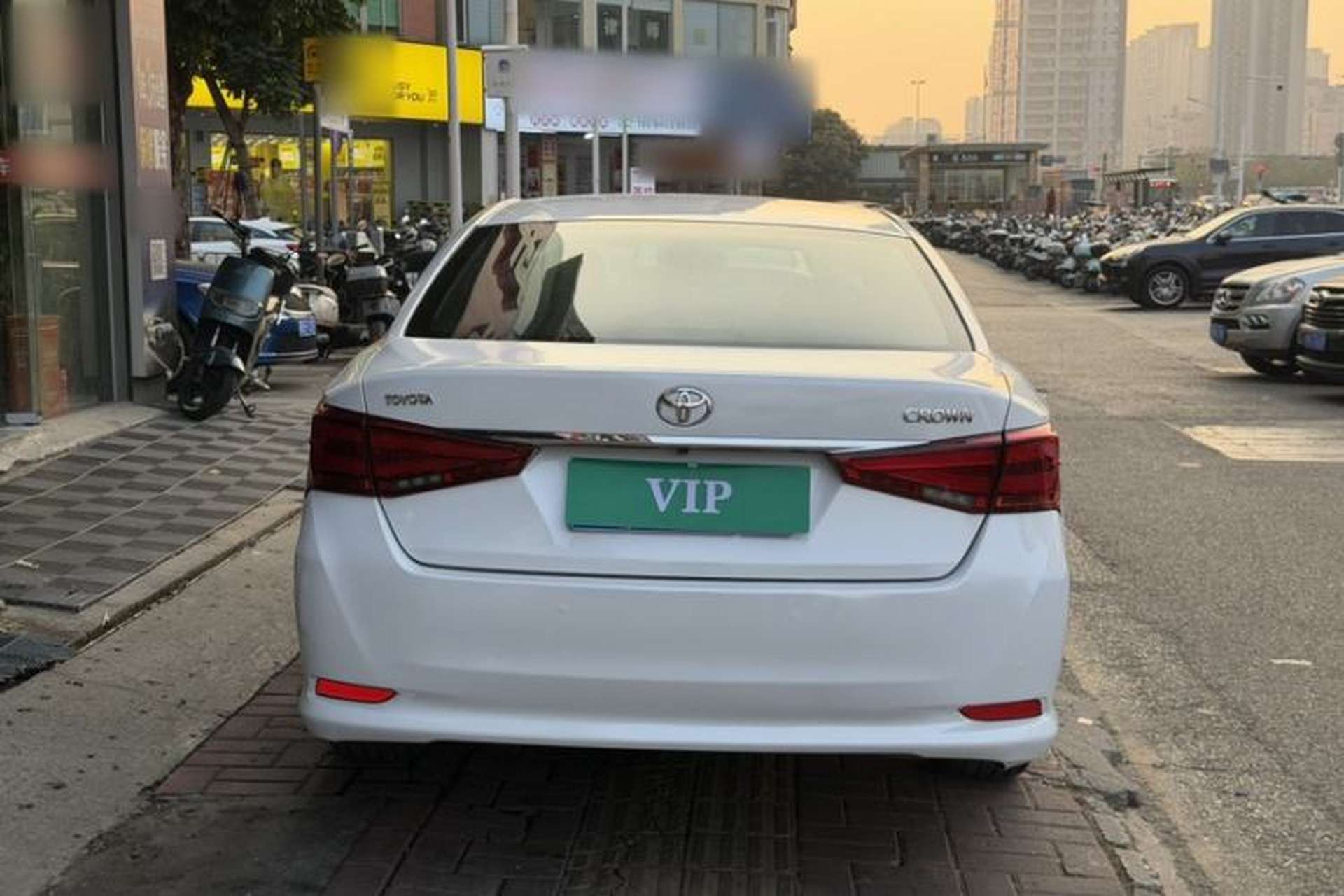 Used Toyota Crown 2017 2.0T Sport Edition Exterior 1