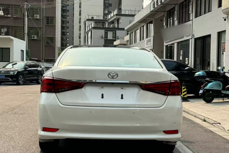Used Toyota Crown 2017 2.0T Sport Edition Exterior 2
