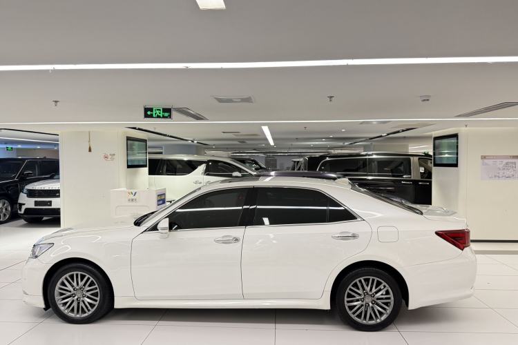 Used Toyota Crown 2017 2.0T Sport Edition Exterior 3