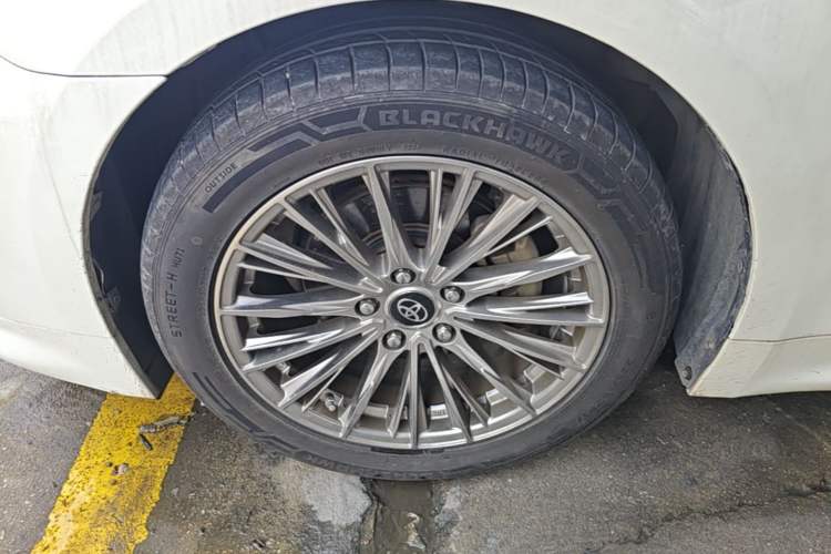 Used Toyota Crown 2017 2.0T Sport Edition Exterior 4