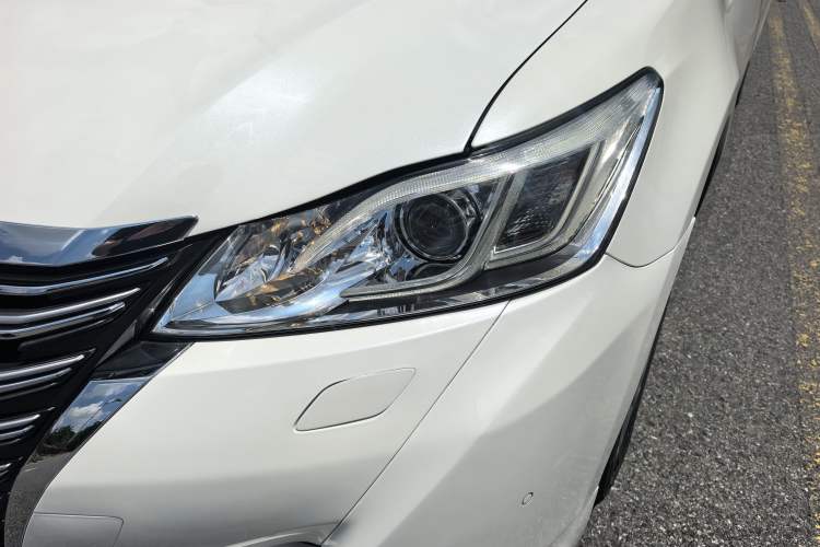 Used Toyota Crown 2017 2.0T Sport Edition Exterior 4
