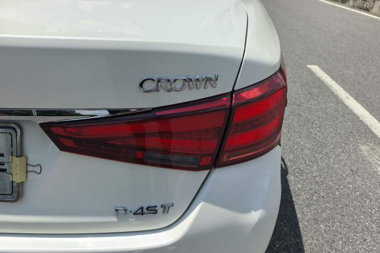 Used Toyota Crown 2017 2.0T Sport Edition Exterior 8