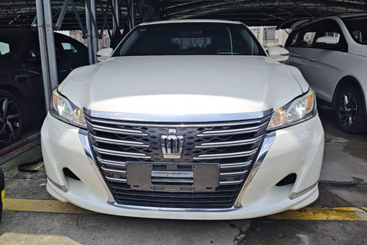 Used Toyota Crown 2017 2.0T Sport Edition Front