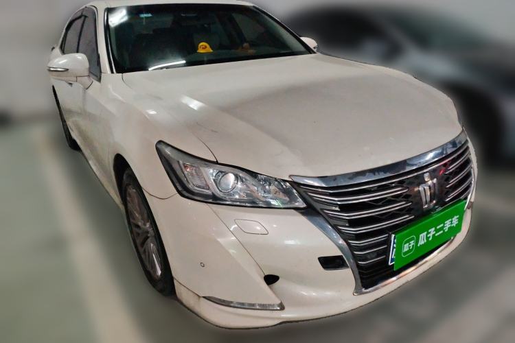 Used Toyota Crown 2017 2.0T Sport Edition Front Right 45 Deg