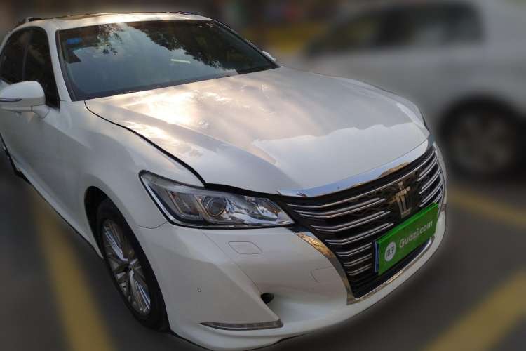 Used Toyota Crown 2017 2.0T Sport Edition Front Right 45 Deg