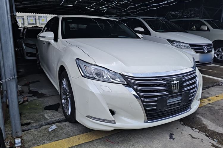 Used Toyota Crown 2017 2.0T Sport Edition Front Right 45 Deg