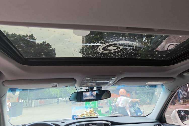 Used Toyota Crown 2017 2.0T Sport Edition Headliner
