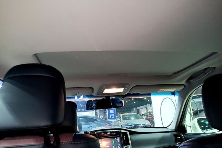 Used Toyota Crown 2017 2.0T Sport Edition Headliner