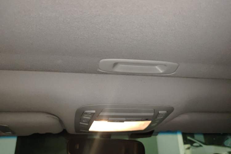 Used Toyota Crown 2017 2.0T Sport Edition Headliner