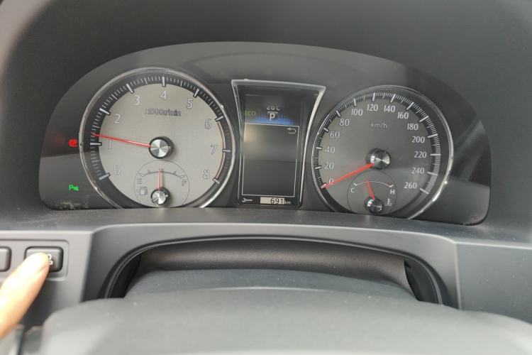 Used Toyota Crown 2017 2.0T Sport Edition Instrument Cluster