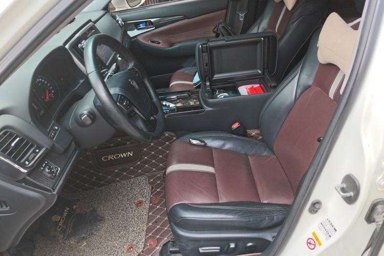 Used Toyota Crown 2017 2.0T Sport Edition Left Front Seat