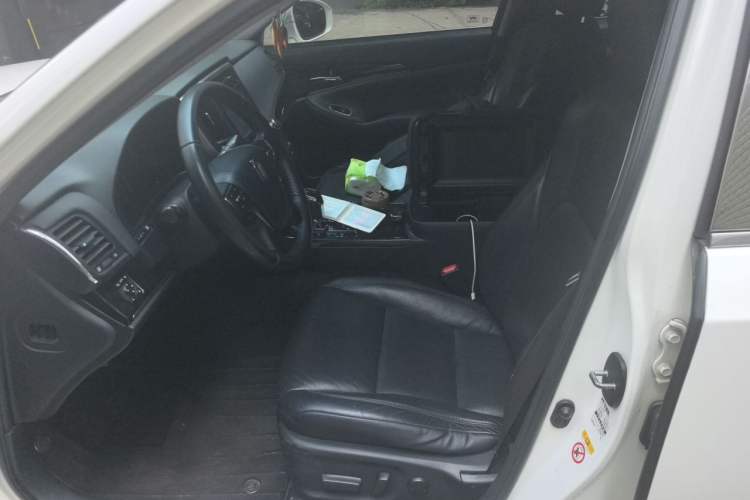 Used Toyota Crown 2017 2.0T Sport Edition Left Front Seat