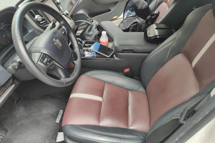 Used Toyota Crown 2017 2.0T Sport Edition Left Front Seat