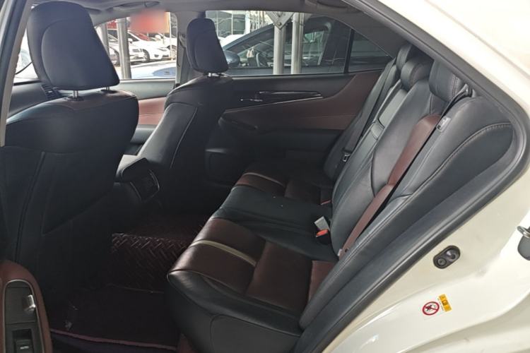 Used Toyota Crown 2017 2.0T Sport Edition Left Rear Seat