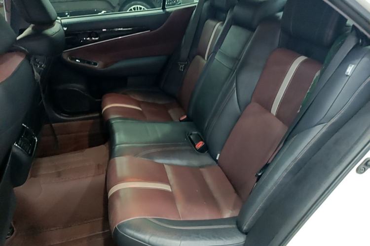 Used Toyota Crown 2017 2.0T Sport Edition Left Rear Seat