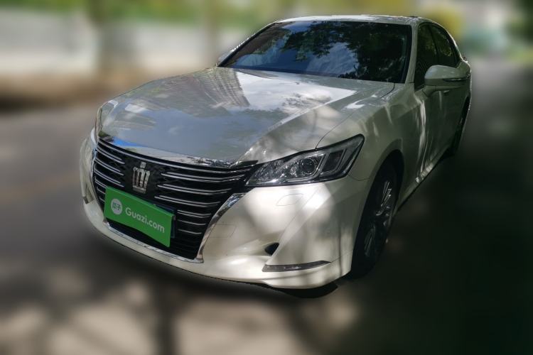 Used Toyota Crown 2017 2.0T Sport Edition Guazi used car, China used car export, Used car for sale, Used  cars, Cheapest cars for sale