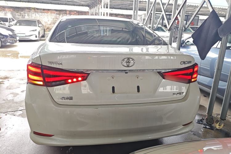 Used Toyota Crown 2017 2.0T Sport Edition Rear