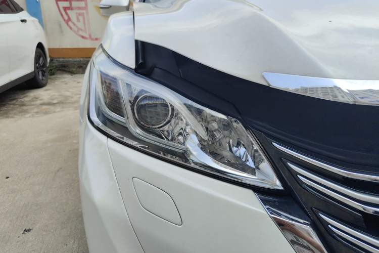 Used Toyota Crown 2017 2.0T Sport Edition Right Front Headlight