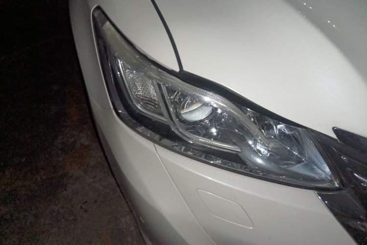 Used Toyota Crown 2017 2.0T Sport Edition Right Front Headlight