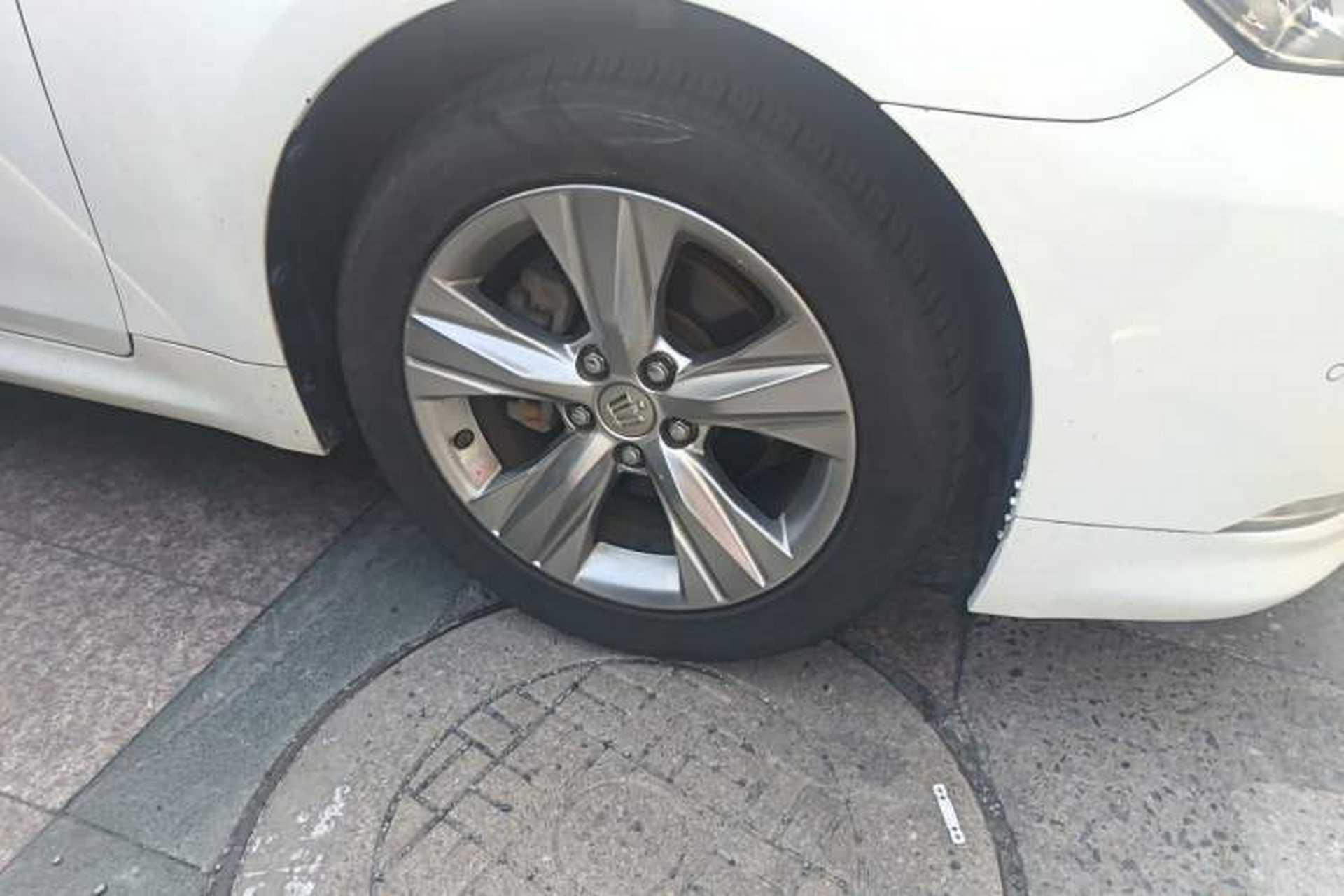 Used Toyota Crown 2017 2.0T Sport Edition Right Front Wheel Hub