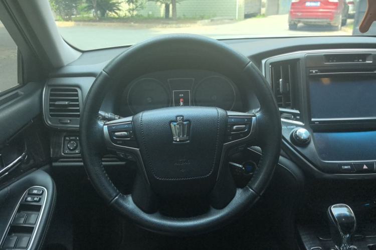 Used Toyota Crown 2017 2.0T Sport Edition Steering Wheel