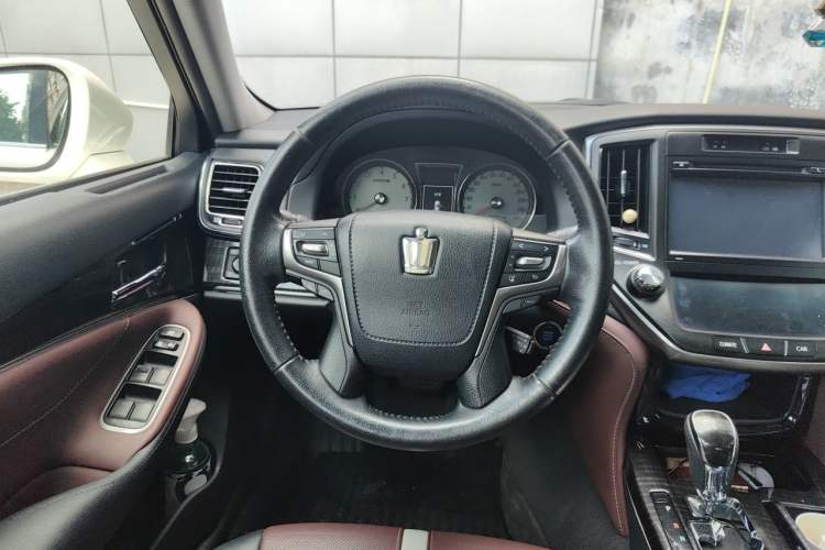 Used Toyota Crown 2017 2.0T Sport Edition Steering Wheel