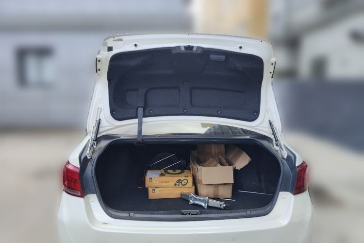 Used Toyota Crown 2017 2.0T Sport Edition Trunk